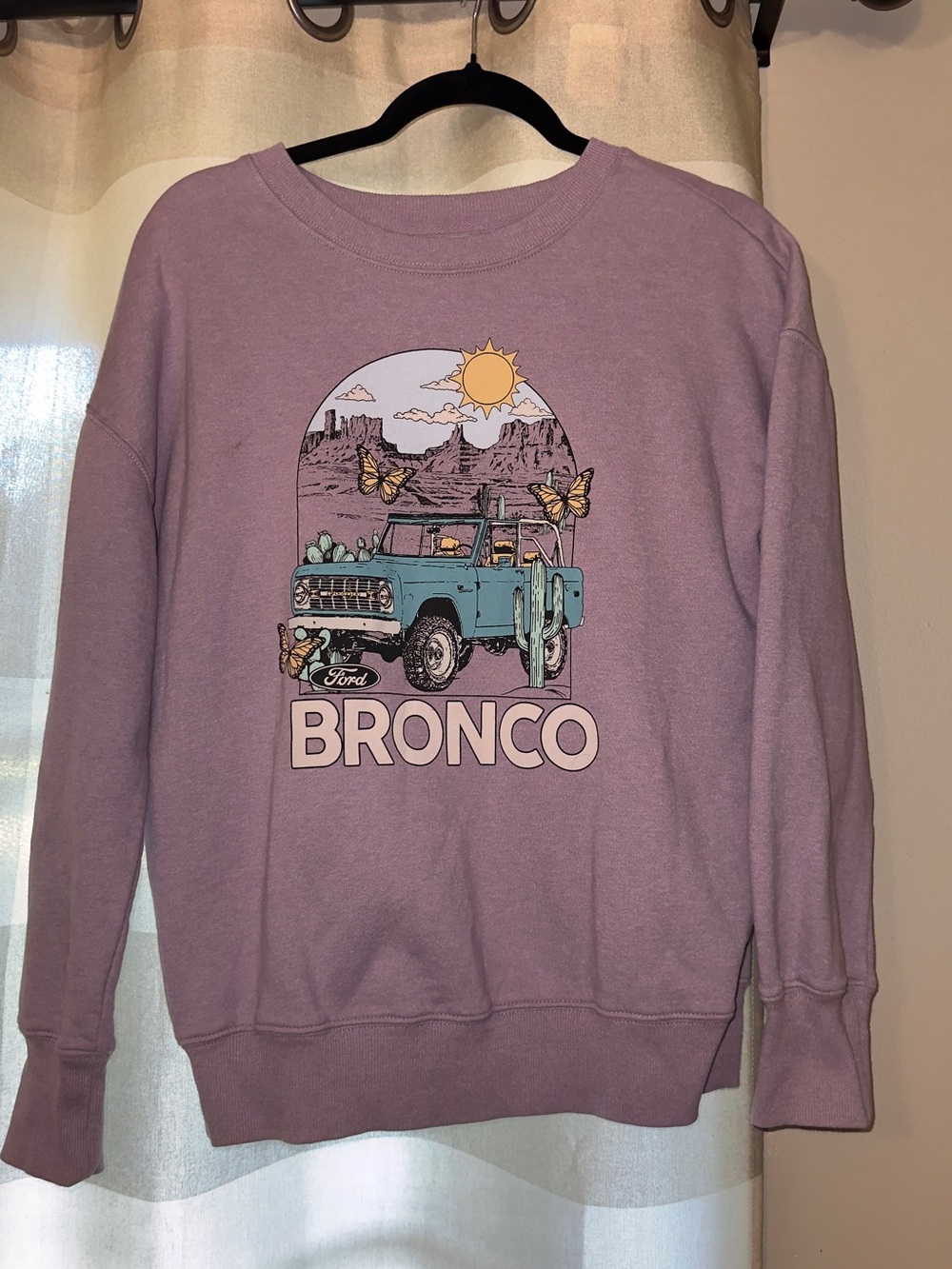 Ford Bronco Lavender crewneck size small